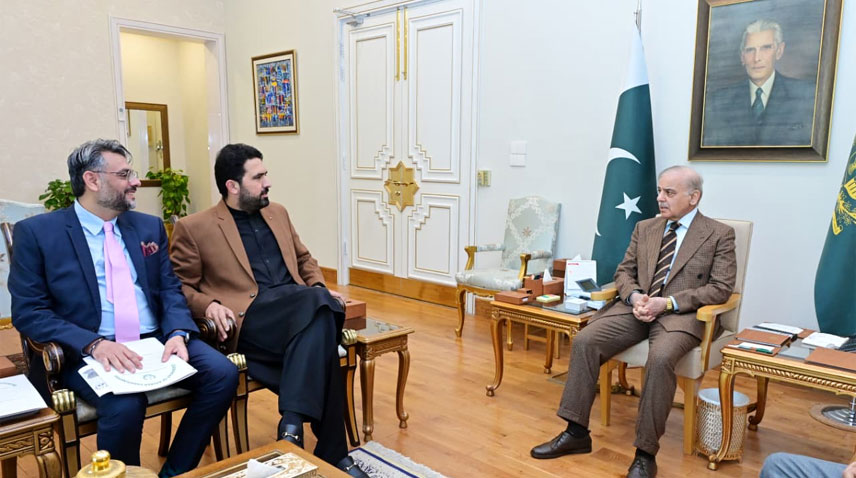 وفاقی اور خیبرپخونخوا حکومت دہشتگردی کے مکمل خاتمے کیلئے مشترکہ کاوشیں جاری رکھیں گی:وزیراعظم