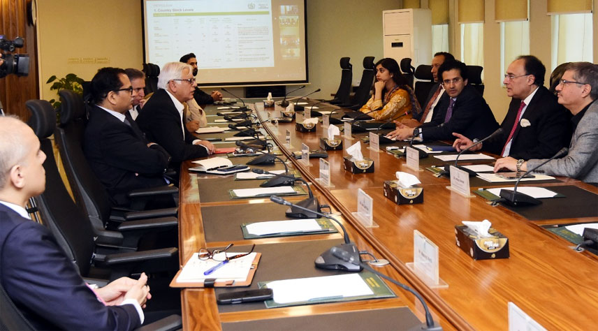 وفاقی وزیرِ خزانہ محمد اورنگزیب کا قومی توانائی کے تحفظ کو یقینی بنانے کے عزم کا اعادہ